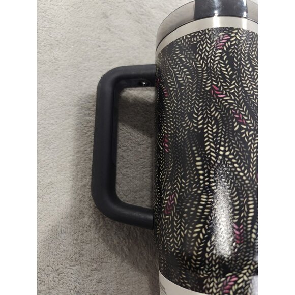 STANLEY x CALIA EXCLUSIVE 30oz/.88 L FlowState Quencher H2.0 Tumbler Blk Serpent - Picture 8 of 9